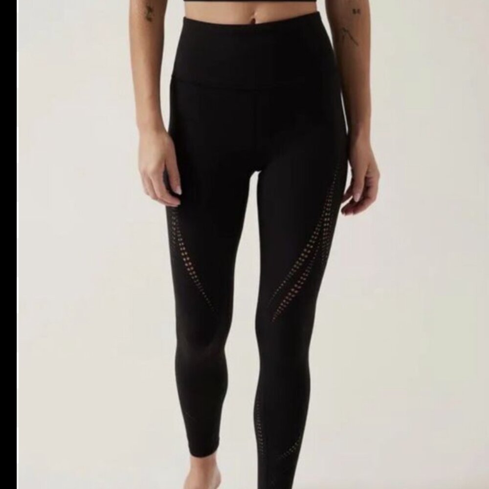 Athleta Elation Lasercut Tight XS